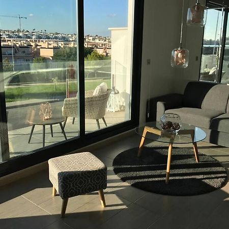 Sun Terrace Apartment Τορεβιέχα Εξωτερικό φωτογραφία
