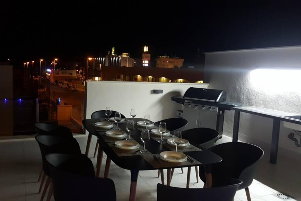 Sun Terrace Apartment Τορεβιέχα Εξωτερικό φωτογραφία